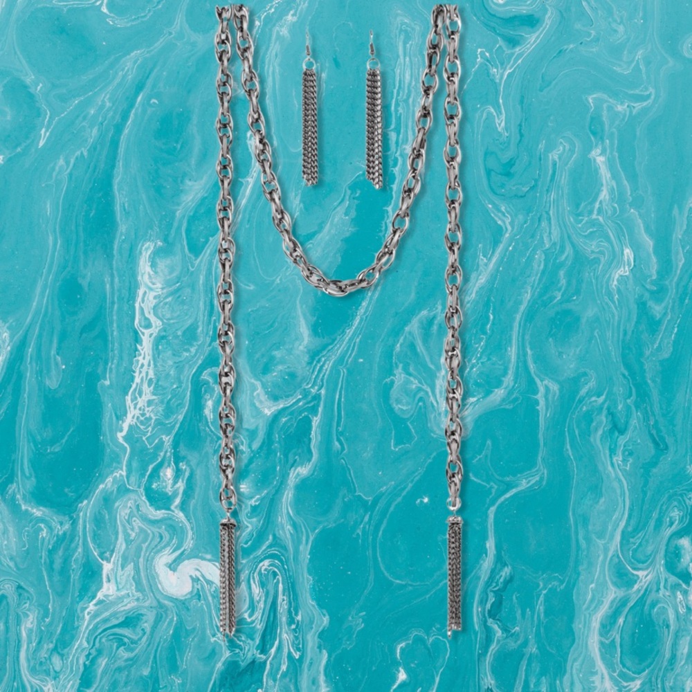 Paparazzi SCARFed for Attention Necklace in Black
